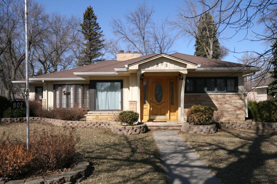 802 9th St Cooperstown, ND 58425