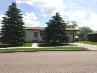 512 Central Ave N Beulah, ND 58523