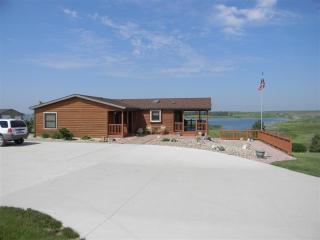 1211 45th Ave NW Garrison, ND 58540