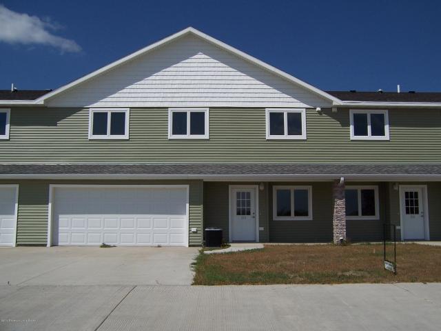 515 Jackson Way Killdeer, ND 58640