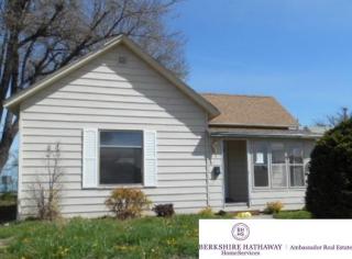 212 E Gardiner St Valley, NE 68064