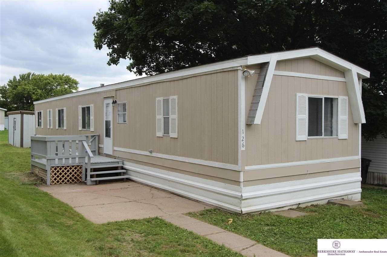 10879 Iowa Plz #126 Omaha, NE 68142