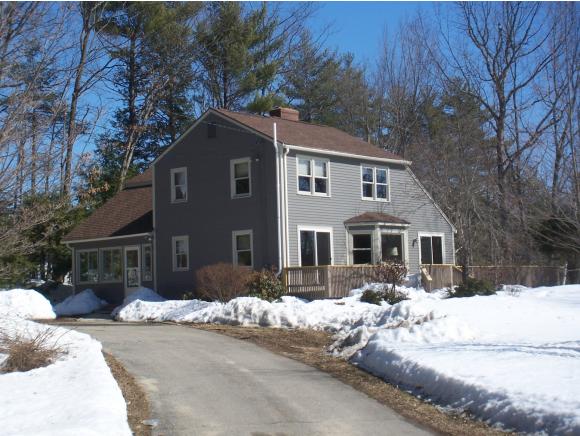 84 Rowe Fremont, NH 03044