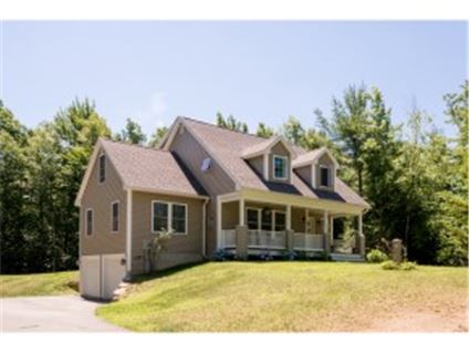 3 Gerrior Nottingham, NH 03291