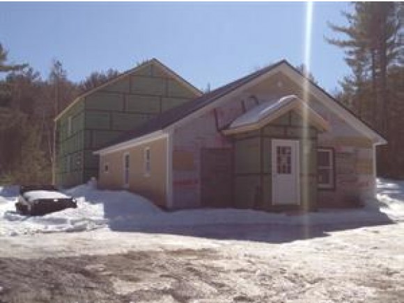 366 Pine River Road Effingham, NH 03882