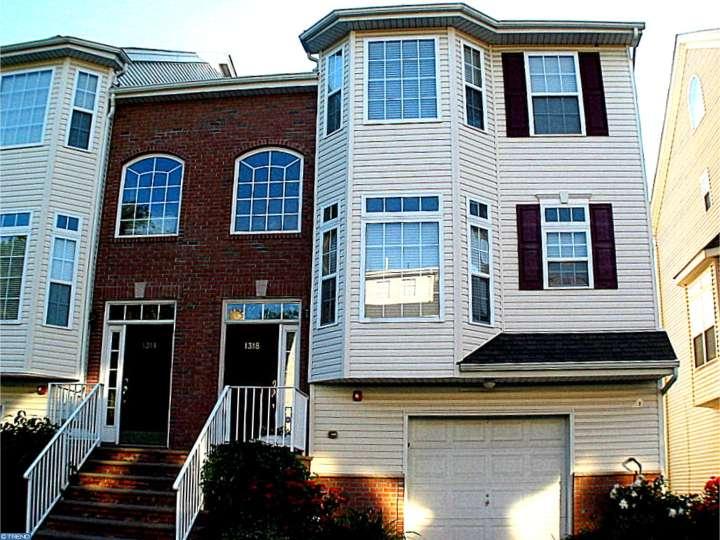 1318 Danchetz Court Rahway, NJ 07065