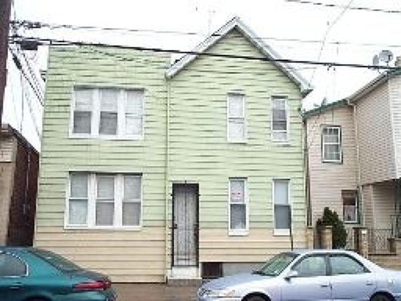 28 5th St Elizabeth, NJ 07206