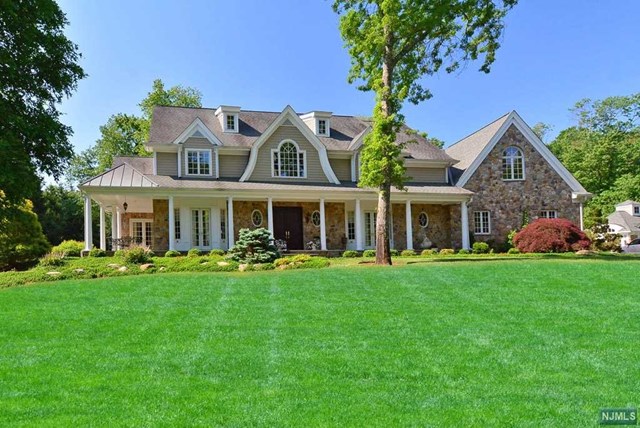 10 Spruce Rd Saddle River, NJ 07458