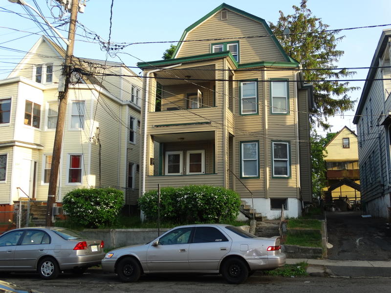 224 Lawrence St Paterson, NJ 07501