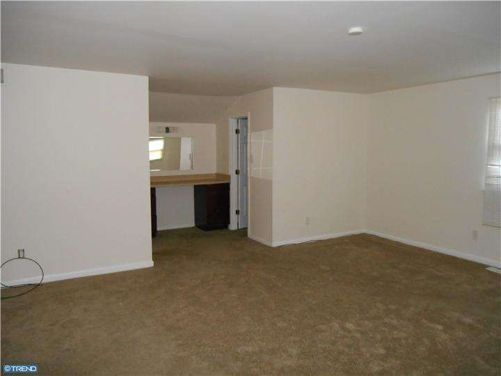 350 JOHN F KENNEDY BLVD Lawnside, NJ 08045