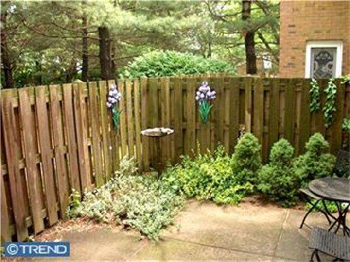 3017 HARBOUR DR Palmyra, NJ 08065