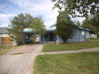 321 N 6th St Belen, NM 87002