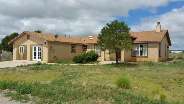105 Heritage Rd Moriarty, NM 87035