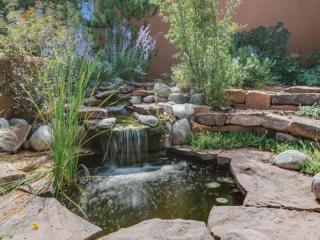 6 Camerada Rd Santa Fe, NM 87508