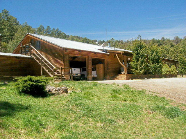 496 Hale Lake Rd Ruidoso Downs, NM 88346