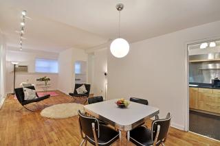 2 King St #1C New York, NY 10012