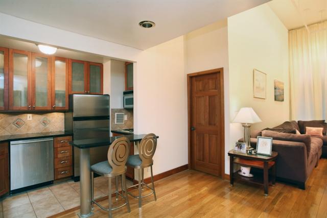 372 5th Ave #2M New York, NY 10018