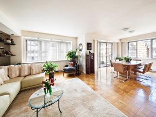 150 E 69th St #7Q New York, NY 10021