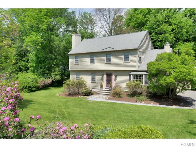 11 West Meadow Road Goldens Bridge, NY 10526