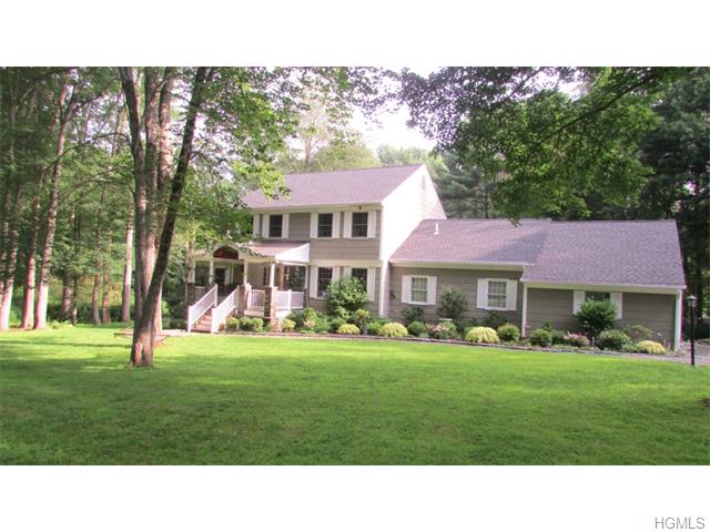 11 Holly Hill Lane Katonah, NY 10536