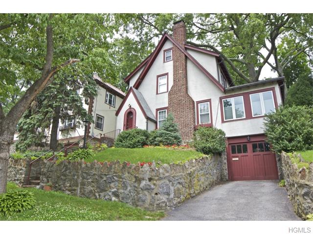 218 Lawrence Avenue Mamaroneck, NY 10543