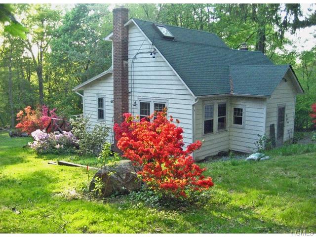 98 Paulding Lane Crompond, NY 10567
