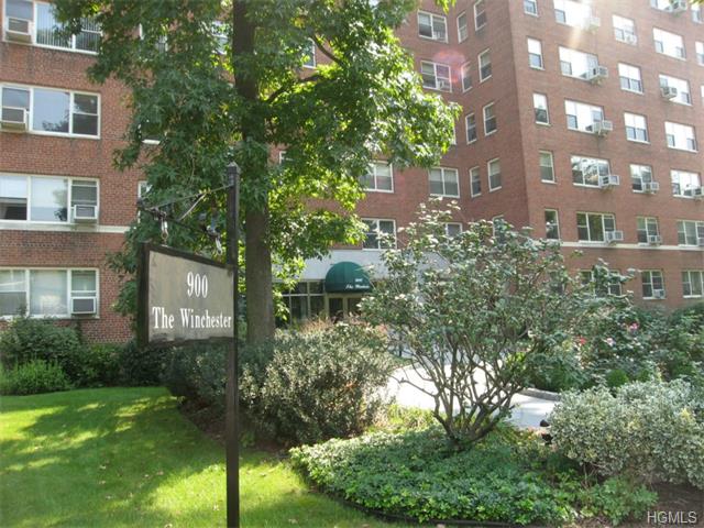 900 Palmer Road #1E Bronxville, NY 10708