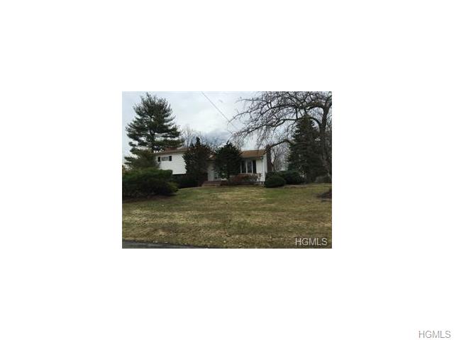 8 Terrace Avenue Nanuet, NY 10954