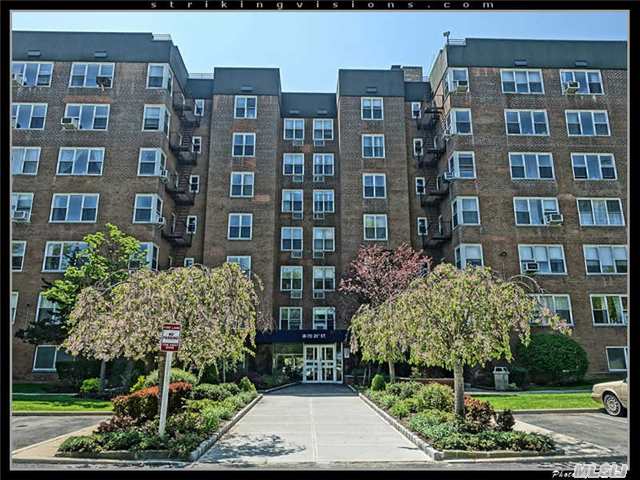 18-70 211th St #5D Bayside, NY 11360