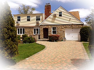 45 Garden City Blvd West Hempstead, NY 11552