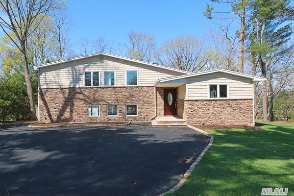 31 Gabriele Dr East Norwich, NY 11732