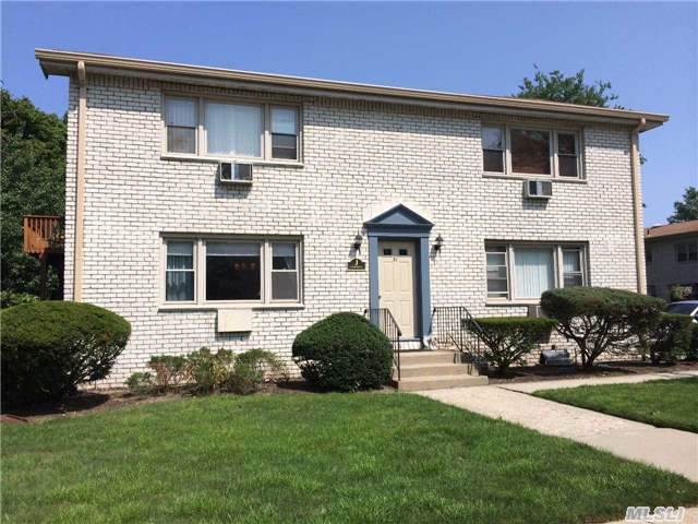 21 Toehee Pl #1A Islip, NY 11751