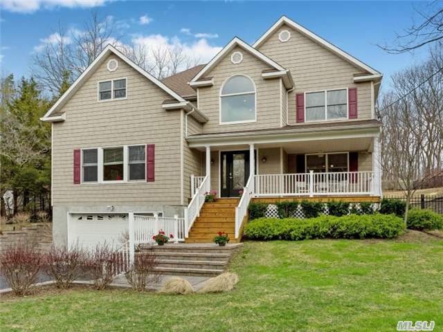 607 Meadow Rd Kings Park, NY 11754