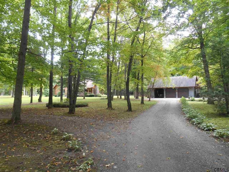 137 Grandy Rd Glen, Ny 12072 Fultonville, NY 12072