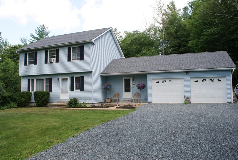 39 ROBINSON HOLLOW WAY Stephentown, NY 12168