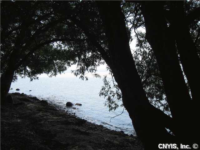 20509 S Shore Rd Three Mile Bay, NY 13693