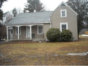 13 Leslie Avenue Conklin, NY 13748