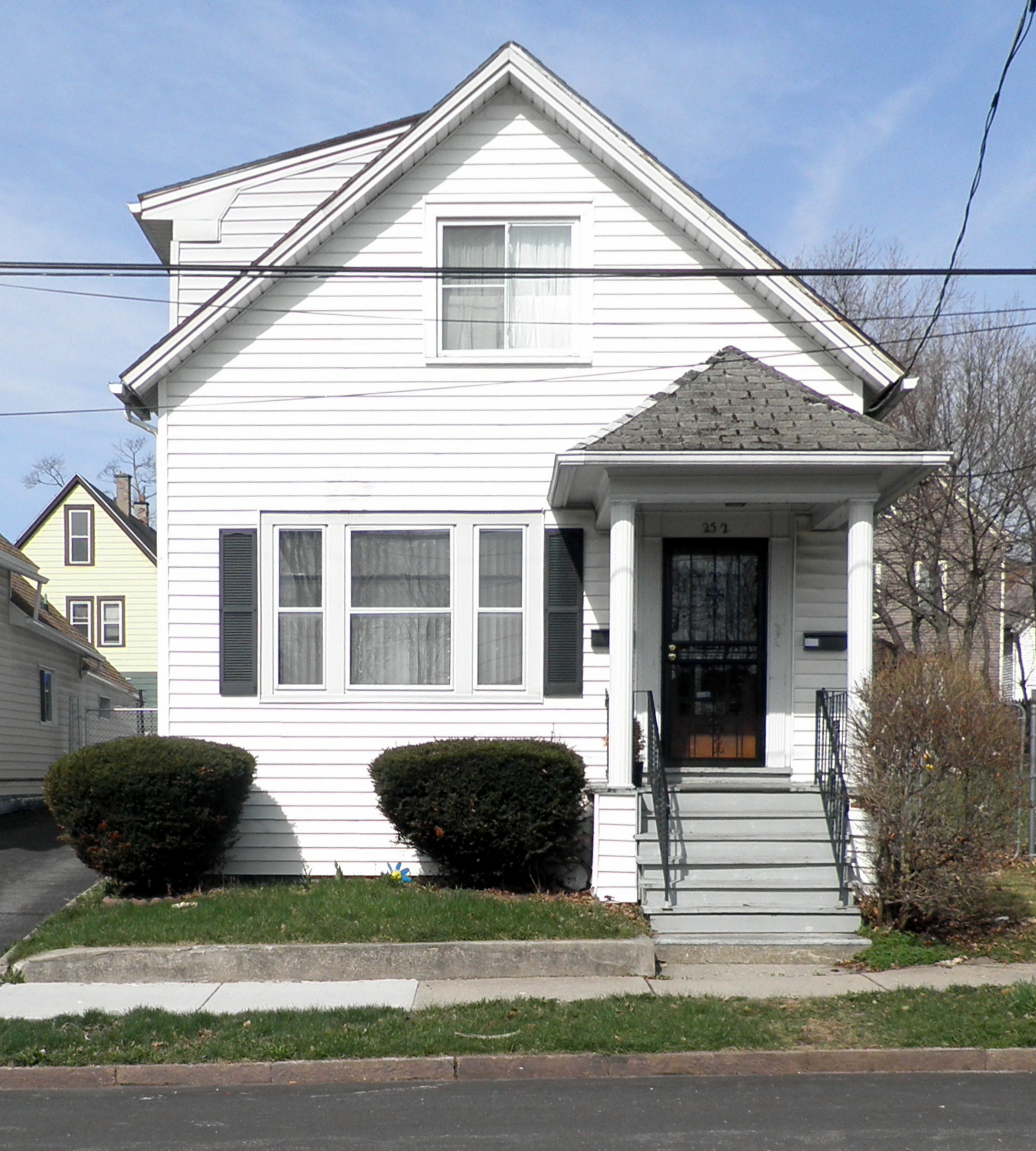 252 Grape St Buffalo, NY 14204