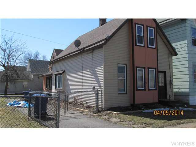 67 Wescott St Buffalo, NY 14210