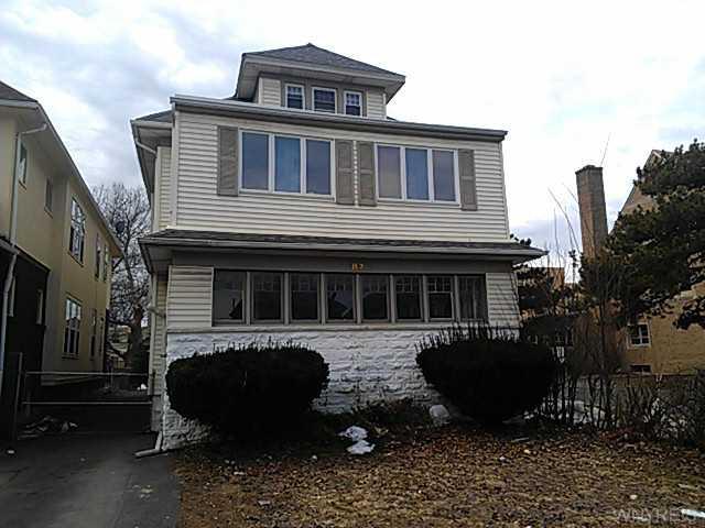 82 N Park Ave Buffalo, NY 14216