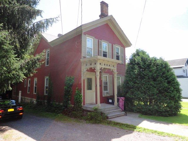 24 Maple St Lyons, NY 14489