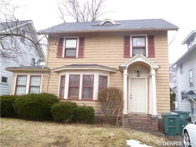 318 Roslyn St Rochester, NY 14619