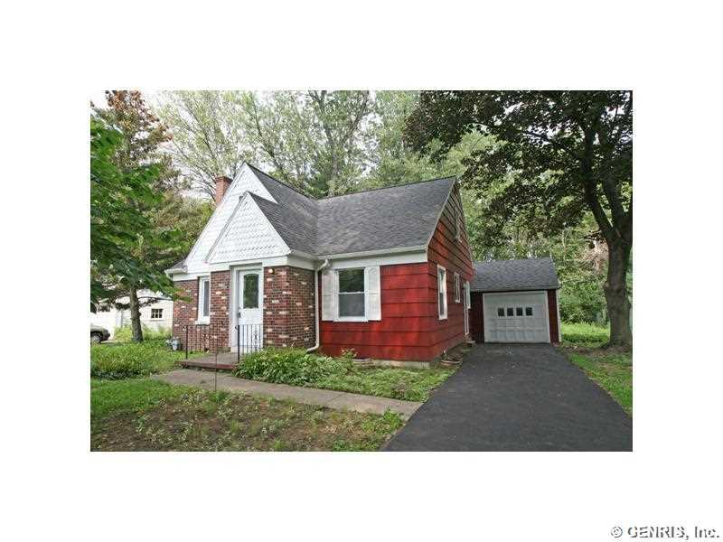 34 Southland Dr Rochester, NY 14623