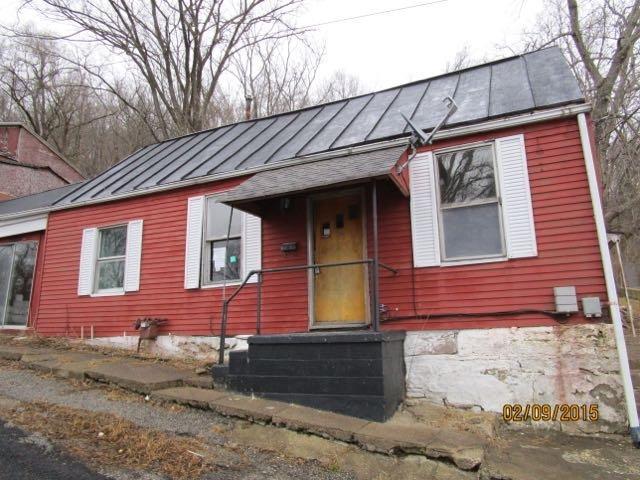 15 North Fifth St Ripley, OH 45167