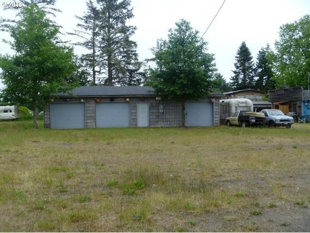 1090 4th AVE Hammond, OR 97121