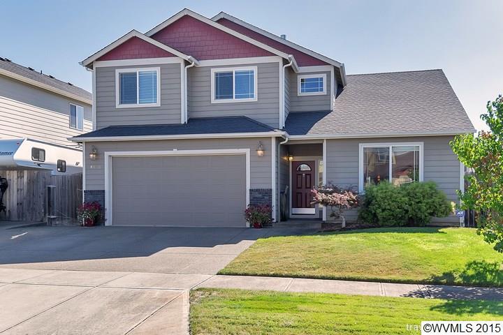 4870 Lisa St NE Salem, OR 97305