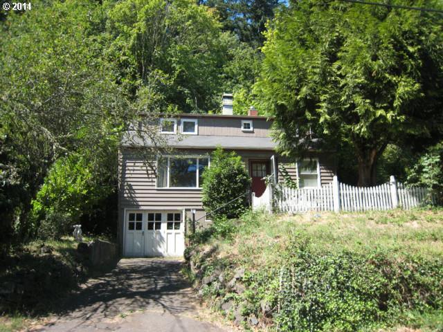 2162 Floral Hill Dr Eugene, OR 97403