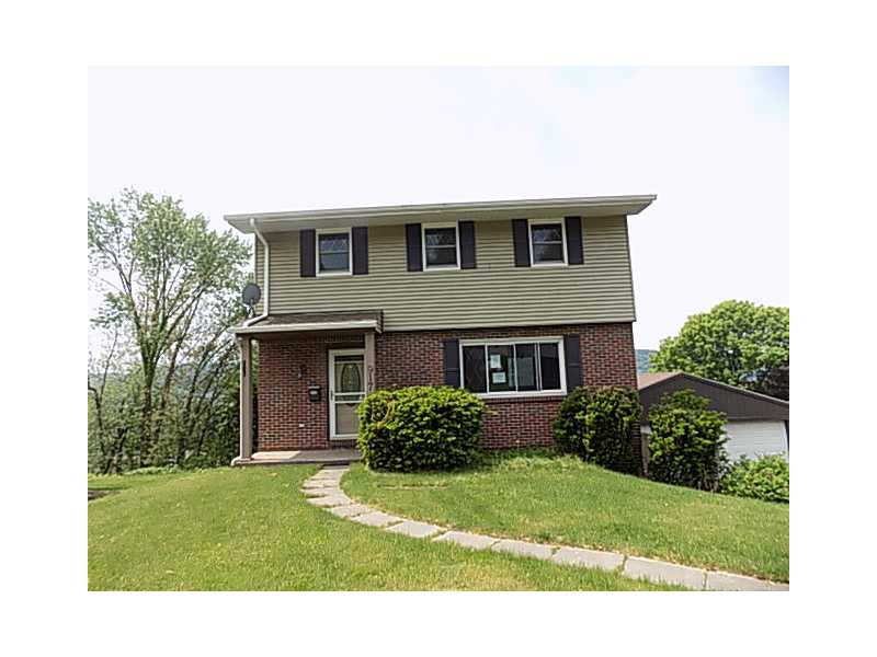 917 5th St Baden, PA 15055