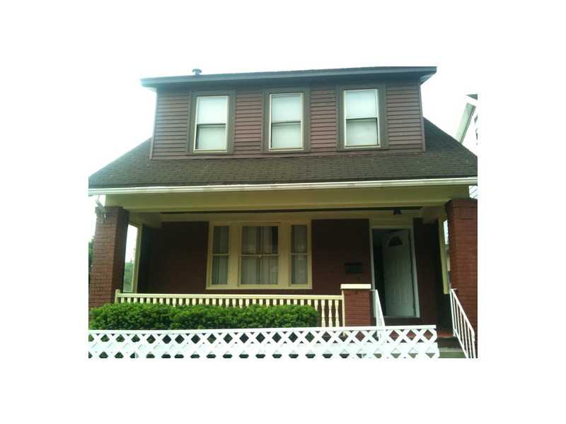302 Rochelle Knoxville, PA 15210