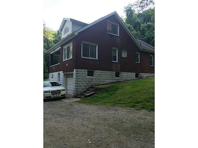 182 Dewey St Pittsburgh, PA 15223